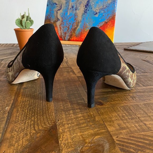 Salvatore Ferragamo - Maura Collection Kitten Heels | Never Been Worn - Picture 3 of 7